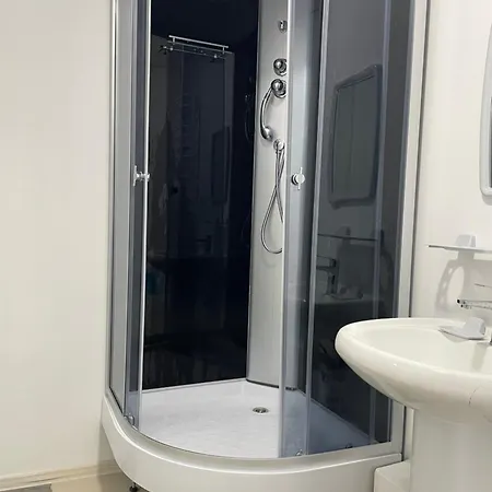 Dreamhotel 아파트호텔 키시나우