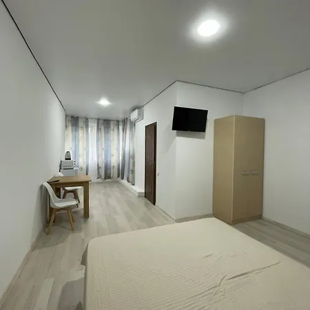 Dreamhotel *