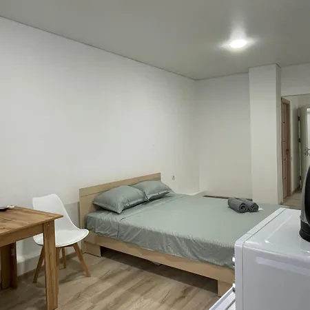 Dreamhotel * 키시나우